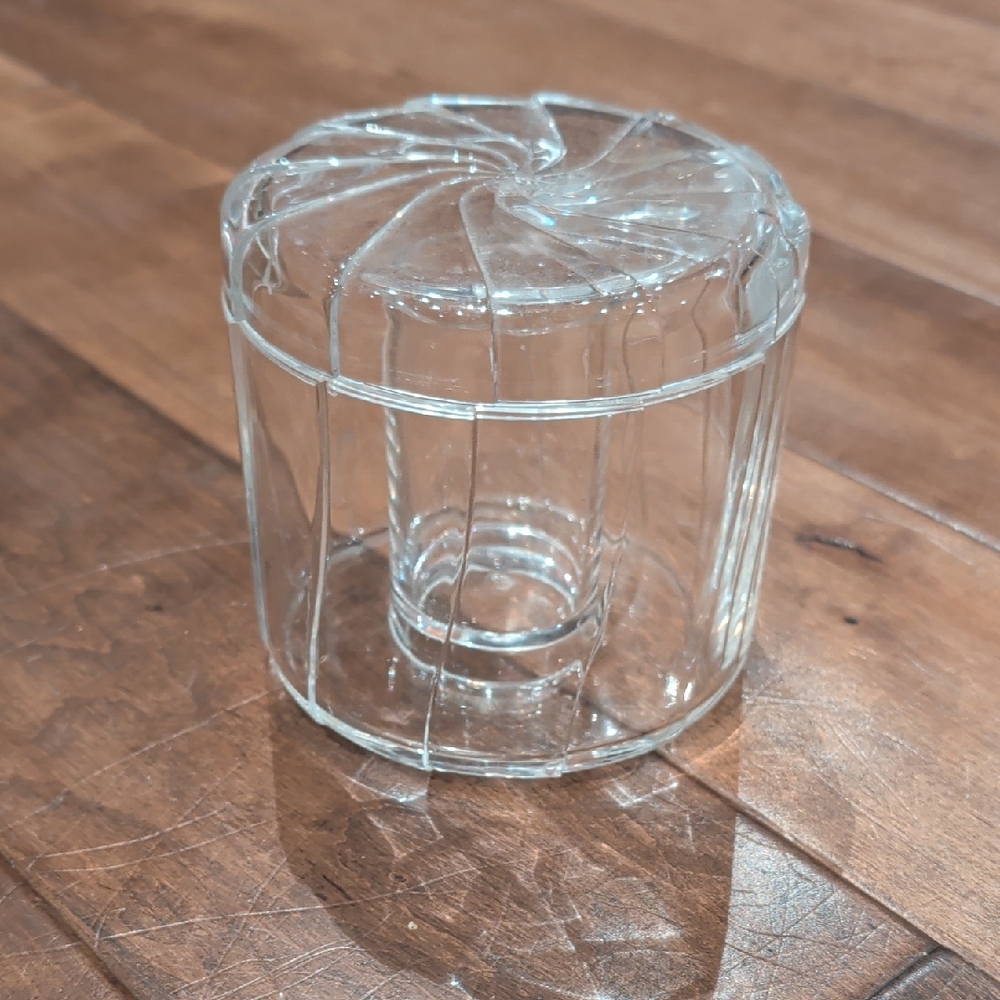 Clear Acrylic Swirl Lid Container